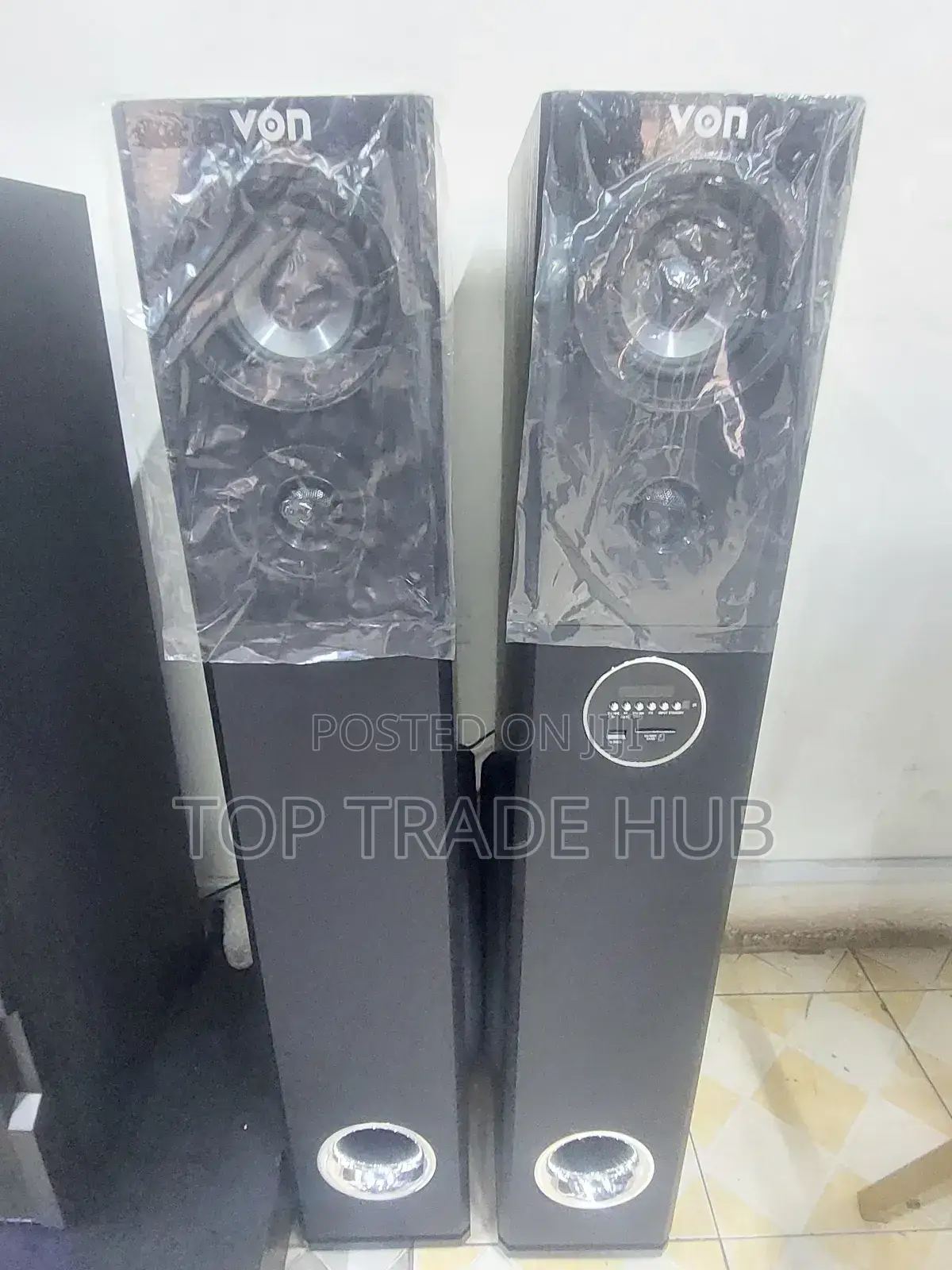 Von Hotpoint VEA2402ET Twin Active Speakers