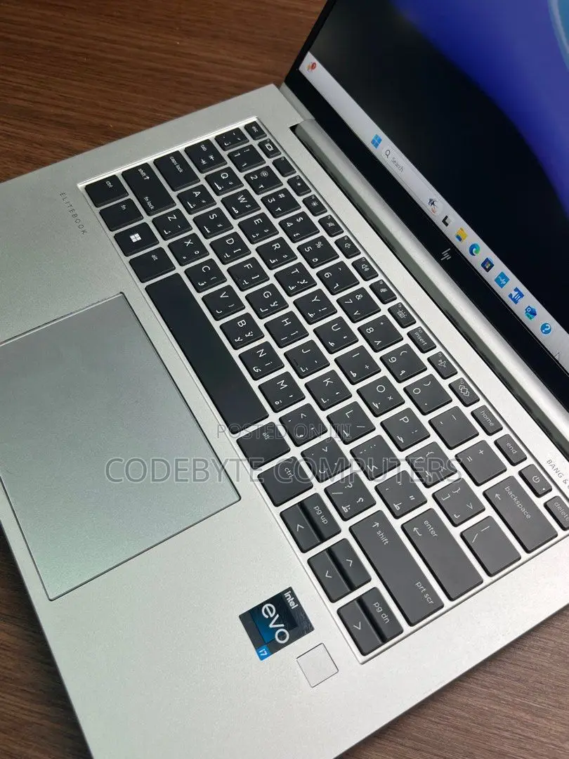 New Laptop HP EliteBook 840 10 16GB Intel Core I7 SSD 512GB
