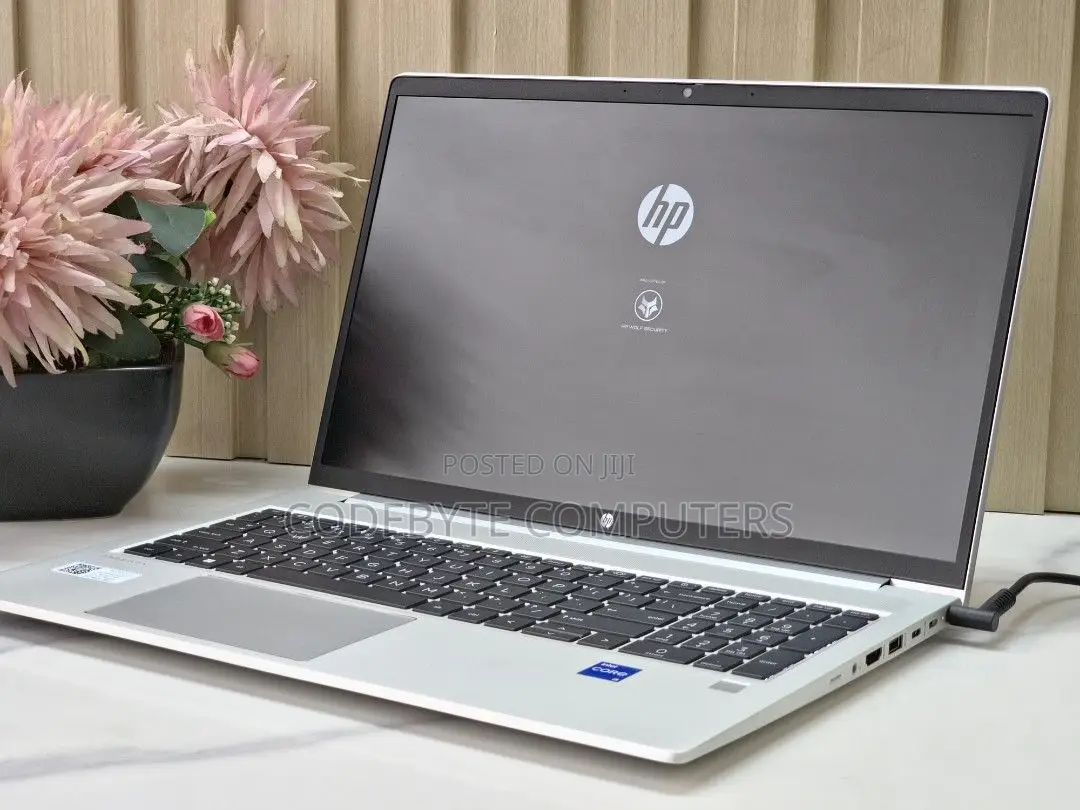 New Laptop HP ProBook 450 G9 16GB Intel Core I5 SSD 512GB