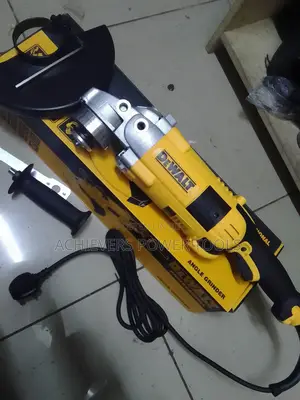 9"Dewalt Angle Grinder /Angle Grinder