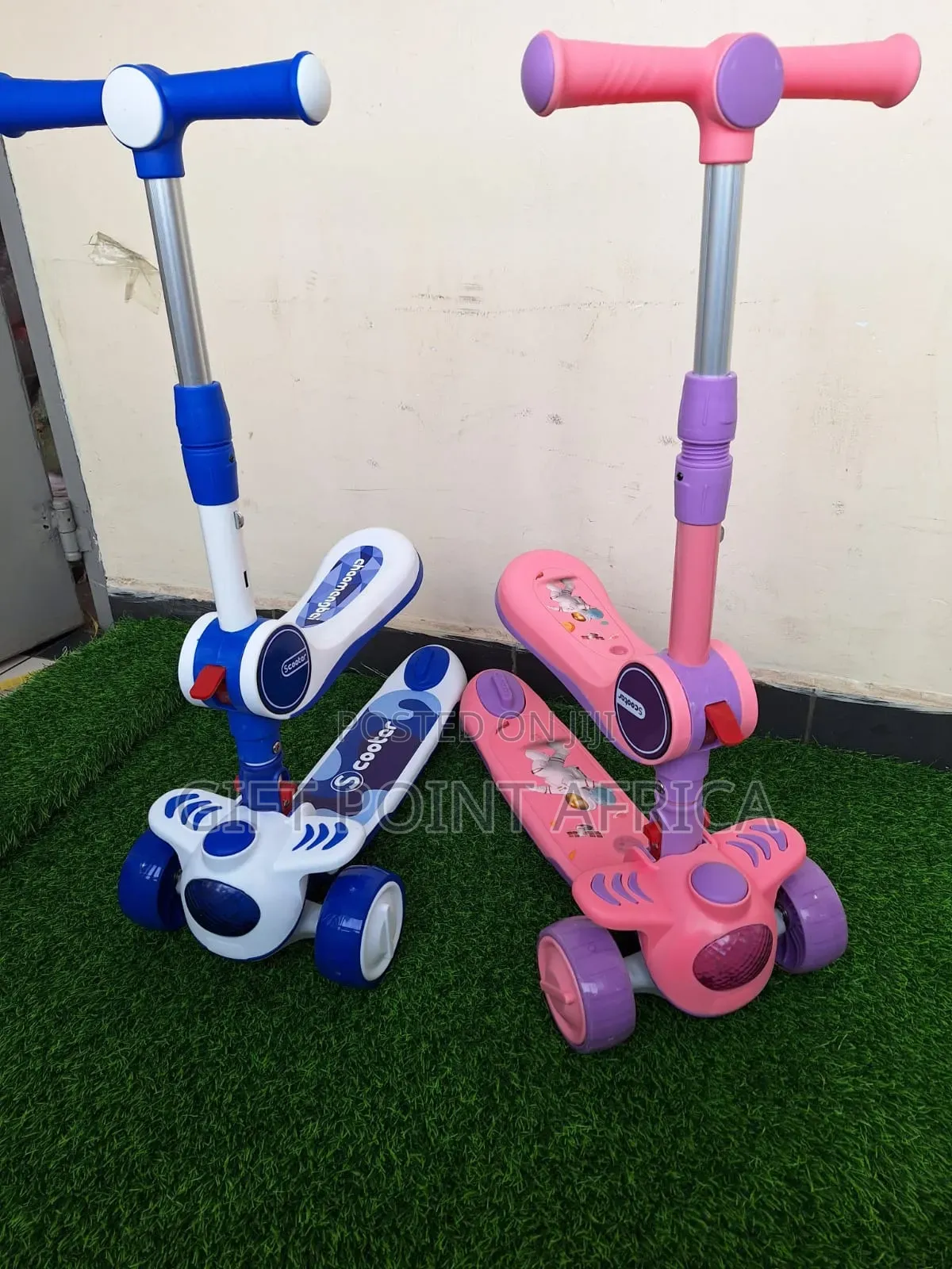 2 in 1 Kids Adjustable Scooters With Three Wheels