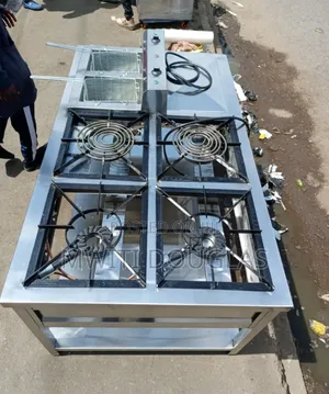 Top Ranked Four Burner Combined Kitchen Unit