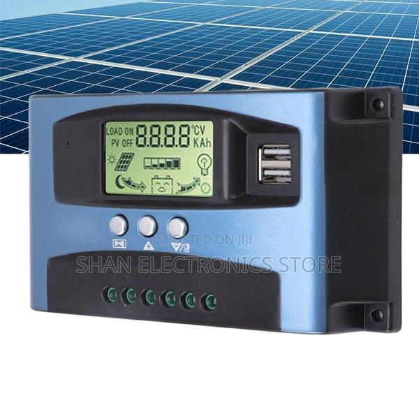 12v/24v Auto Regulator Suitable Solar Charge Controller 30A