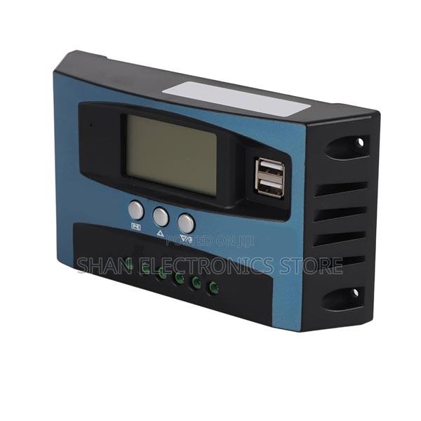 PWM Auto Parameter 30A Solar Charge Controller 12v/ 24V - main view