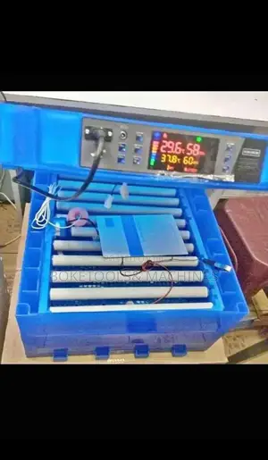 Commercial AC/DC 128 Eggs Slot Incubator