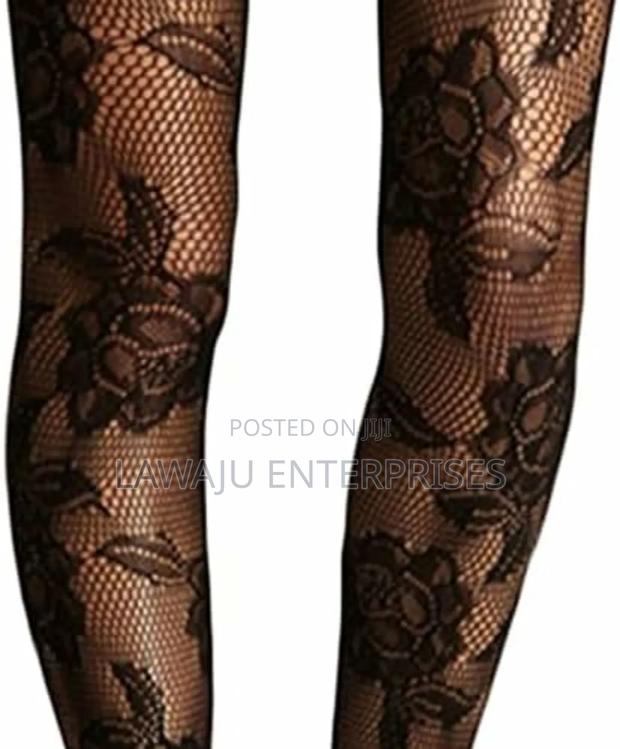 Rose Pattern Fishnet Stockings - thumbnail 3