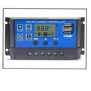 GPPD Quality- Solar Charge Controller -20a-PWM-LCD - thumbnail 2