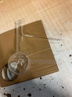 Distillation Flask With Side Arm 250ml - main view