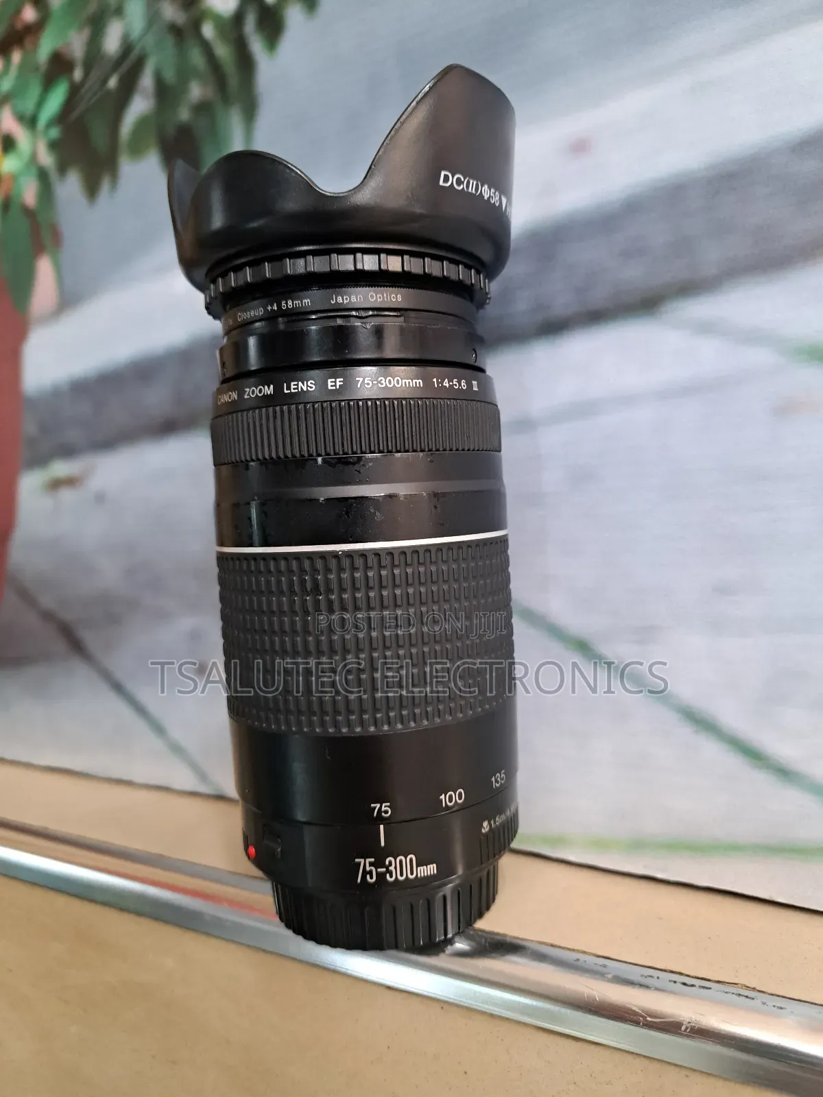 Canon Lense