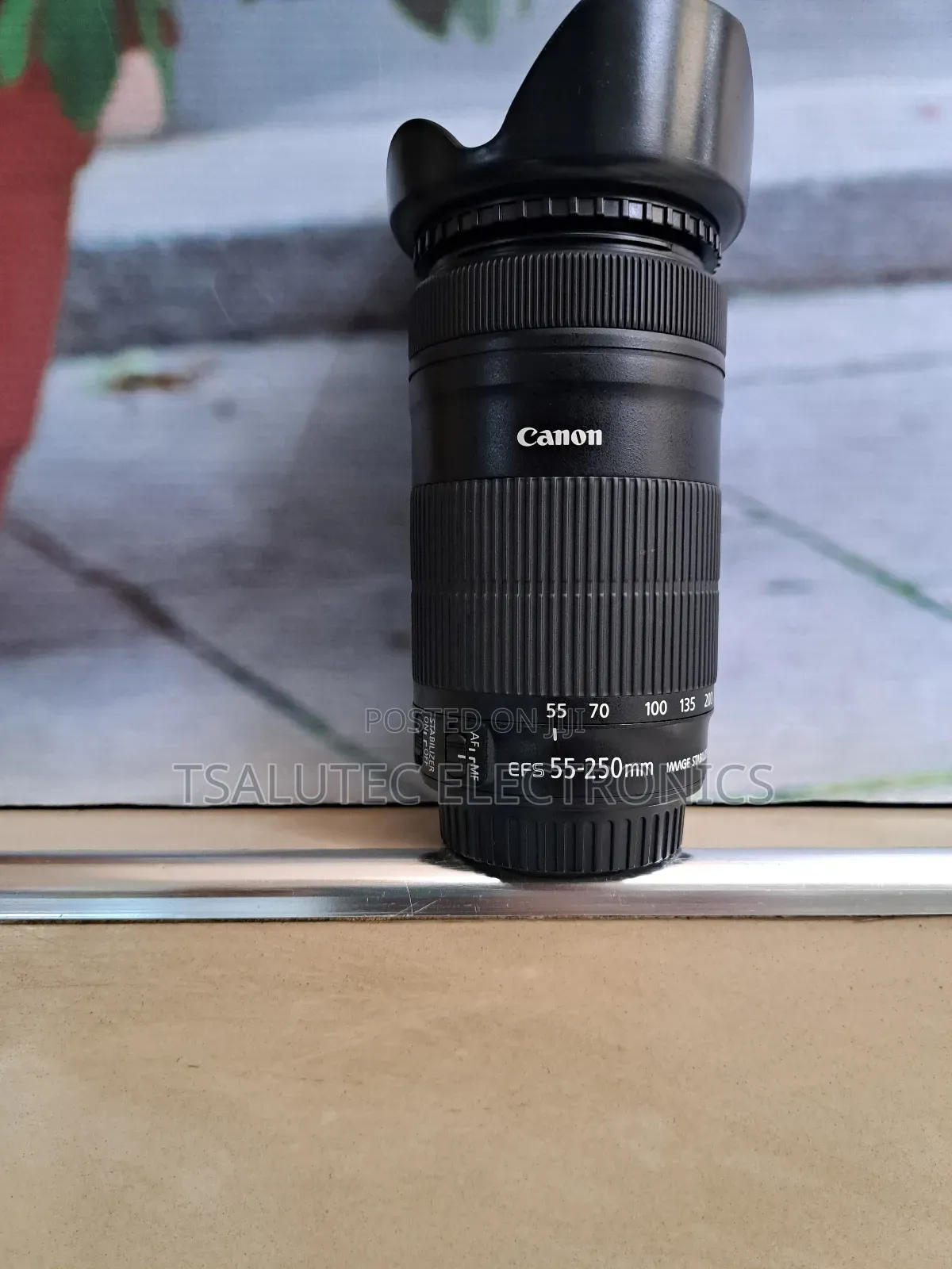 Canon Lense