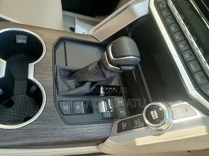 Toyota Land Cruiser 2023 White