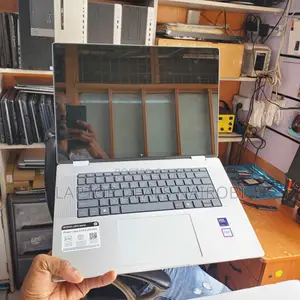 Laptop HP Envy X360 16GB Intel Core I5 SSD 1T