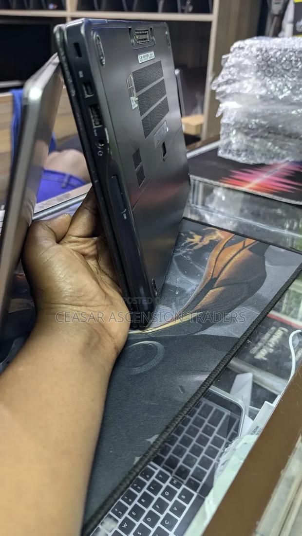 Laptop Dell Latitude 12 E7250 8GB Intel Core I5 SSD 256GB - thumbnail 2