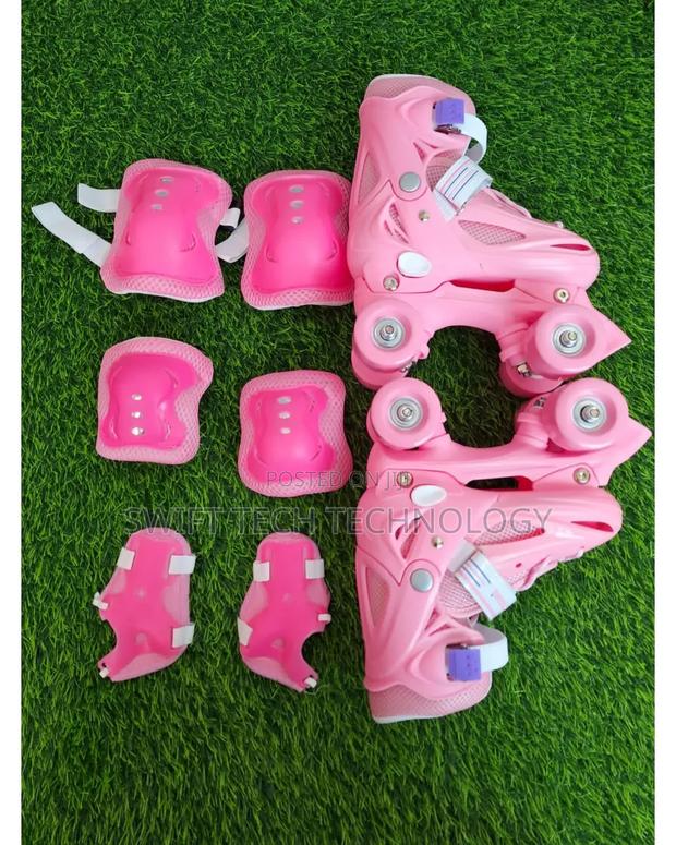 Complete 4 Wheel Skating Shoes Pink