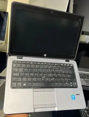 Laptop HP EliteBook 820 G1 8GB Intel Core I5 SSD 128GB