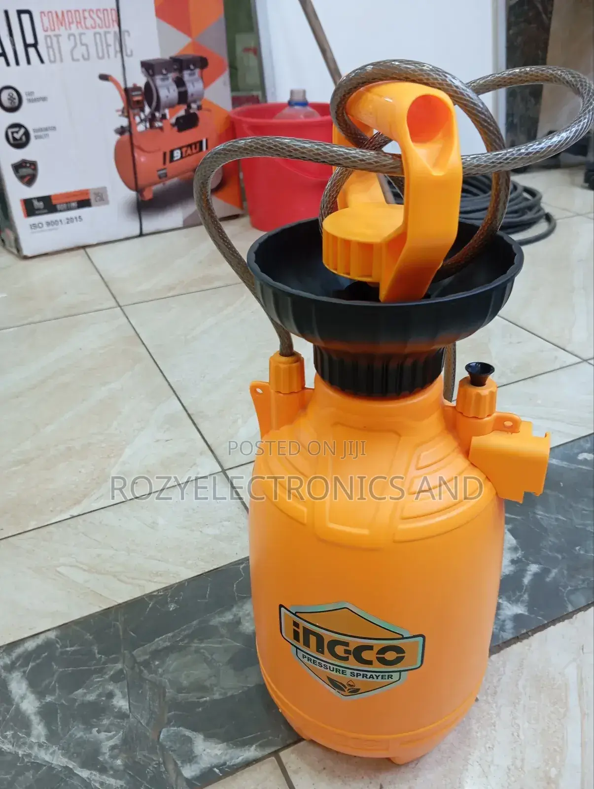 Pressure Sprayer Machine