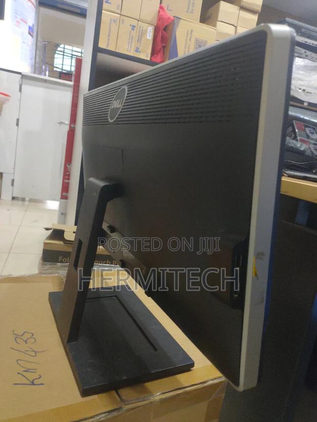 Dell 23 Inches Monitor - thumbnail 2