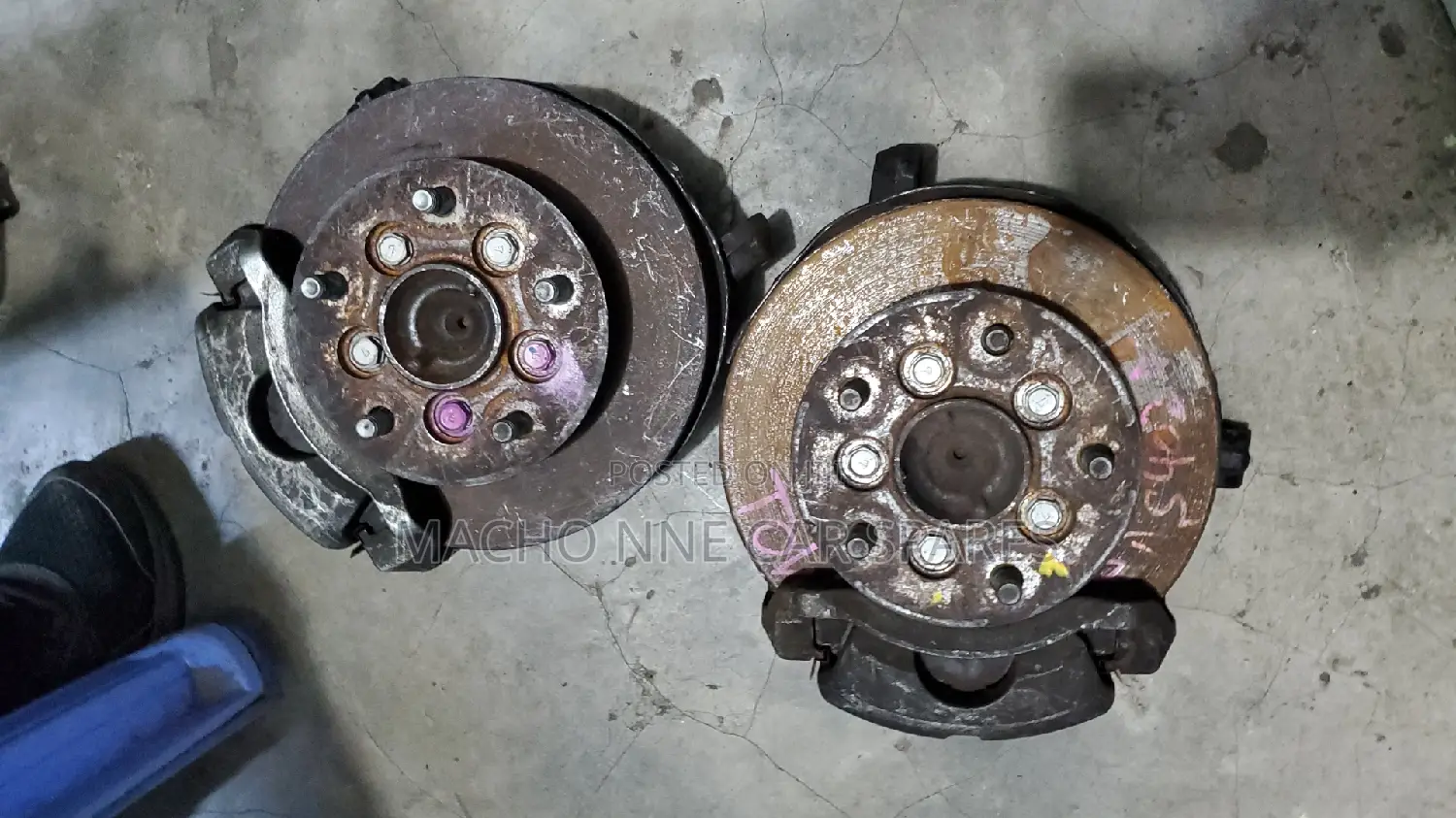 Toyota Townace Complete Hub