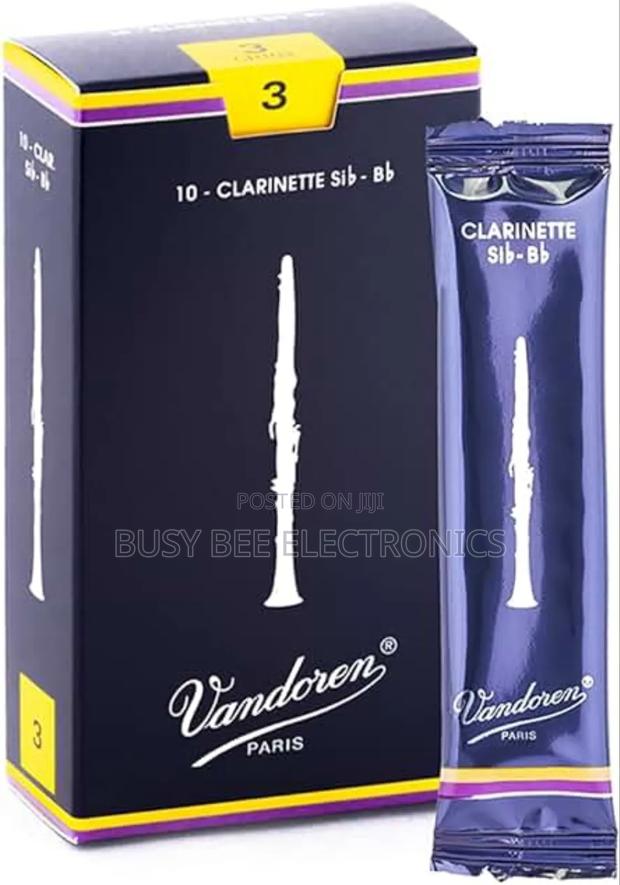 Vandoreen Sapra O Saxophone Reed