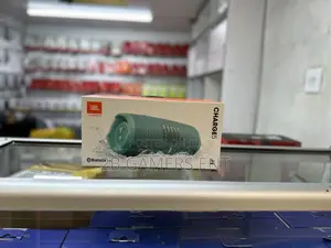 JBL Charge 5