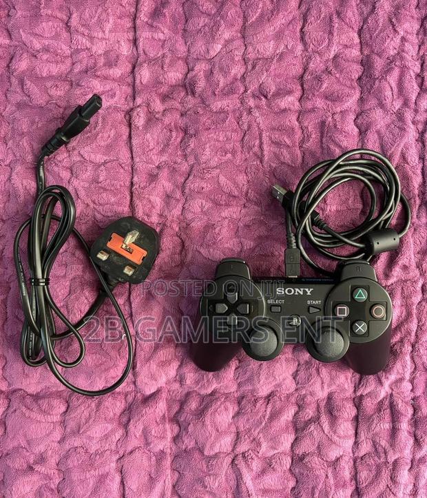 Ps3 Ex Uk Super Slim - thumbnail 2