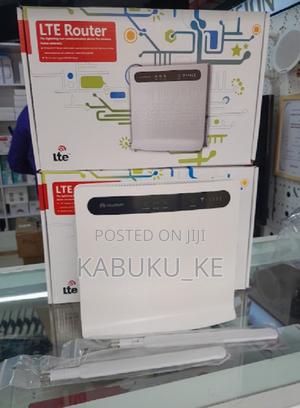 Huawei Simcard LTE 4G CPE Wifi Router - thumbnail 2