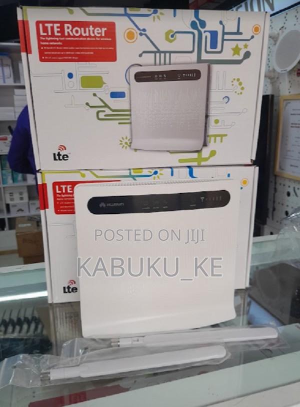 Huawei Simcard LTE 4G CPE Wifi Router - main view