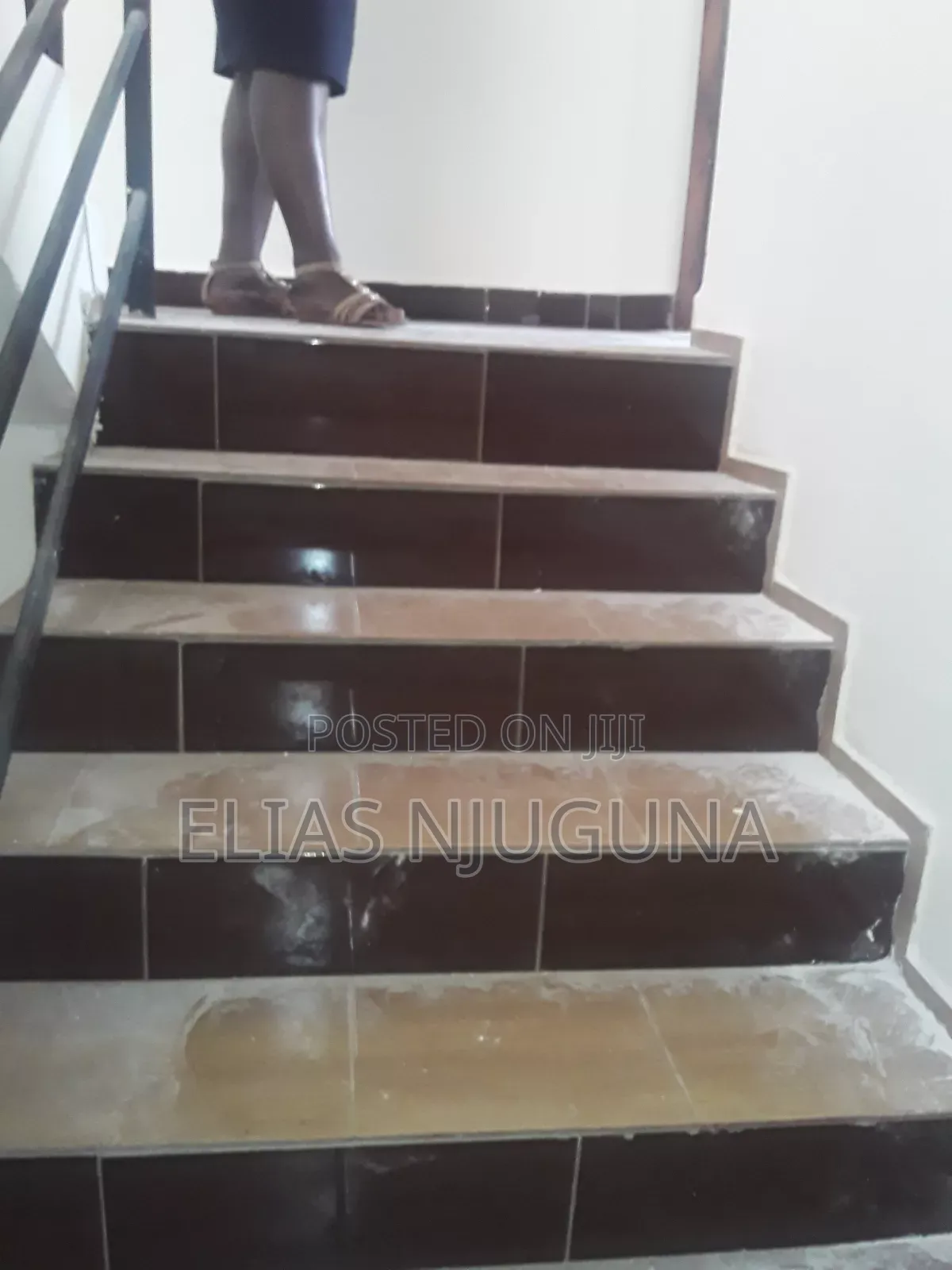 3bdrm Maisonette in New Donholm Estate for rent