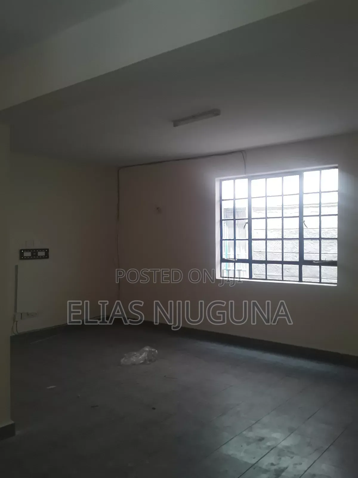 3bdrm Maisonette in New Donholm Estate for rent