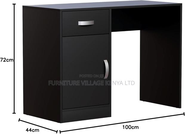 1200mm Home Office Study Desk With Lockable Drawers - thumbnail 3