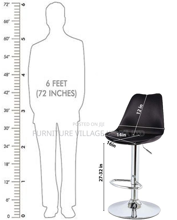 Curvy Kitchen Stool/Bar Stool - thumbnail 2