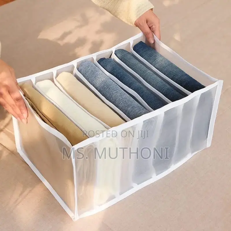 A Pair (2) 7 Grid Mesh Jeans Organiser