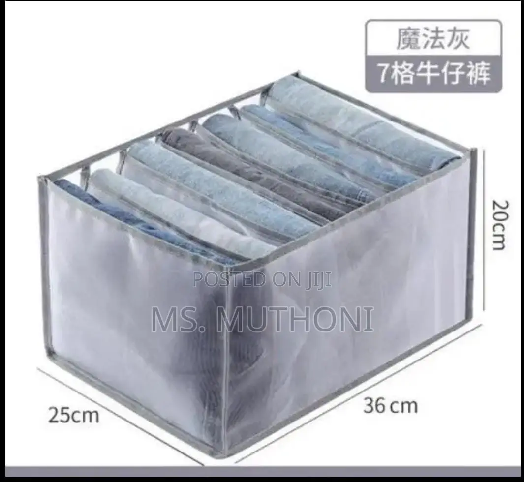 A Pair (2) 7 Grid Mesh Jeans Organiser