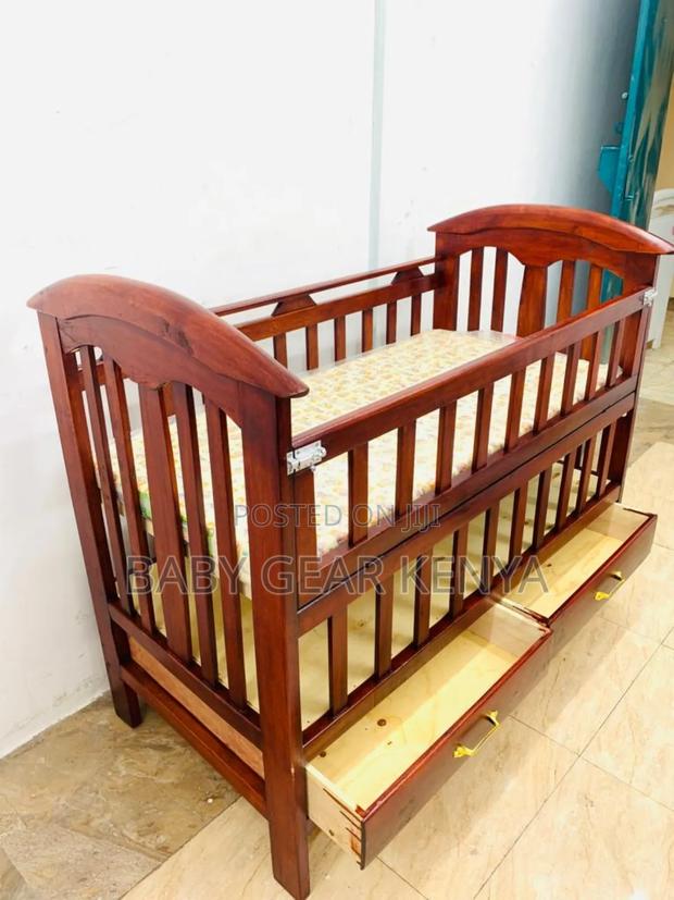 Baby Cot*Mahogany Baby Cot - main view