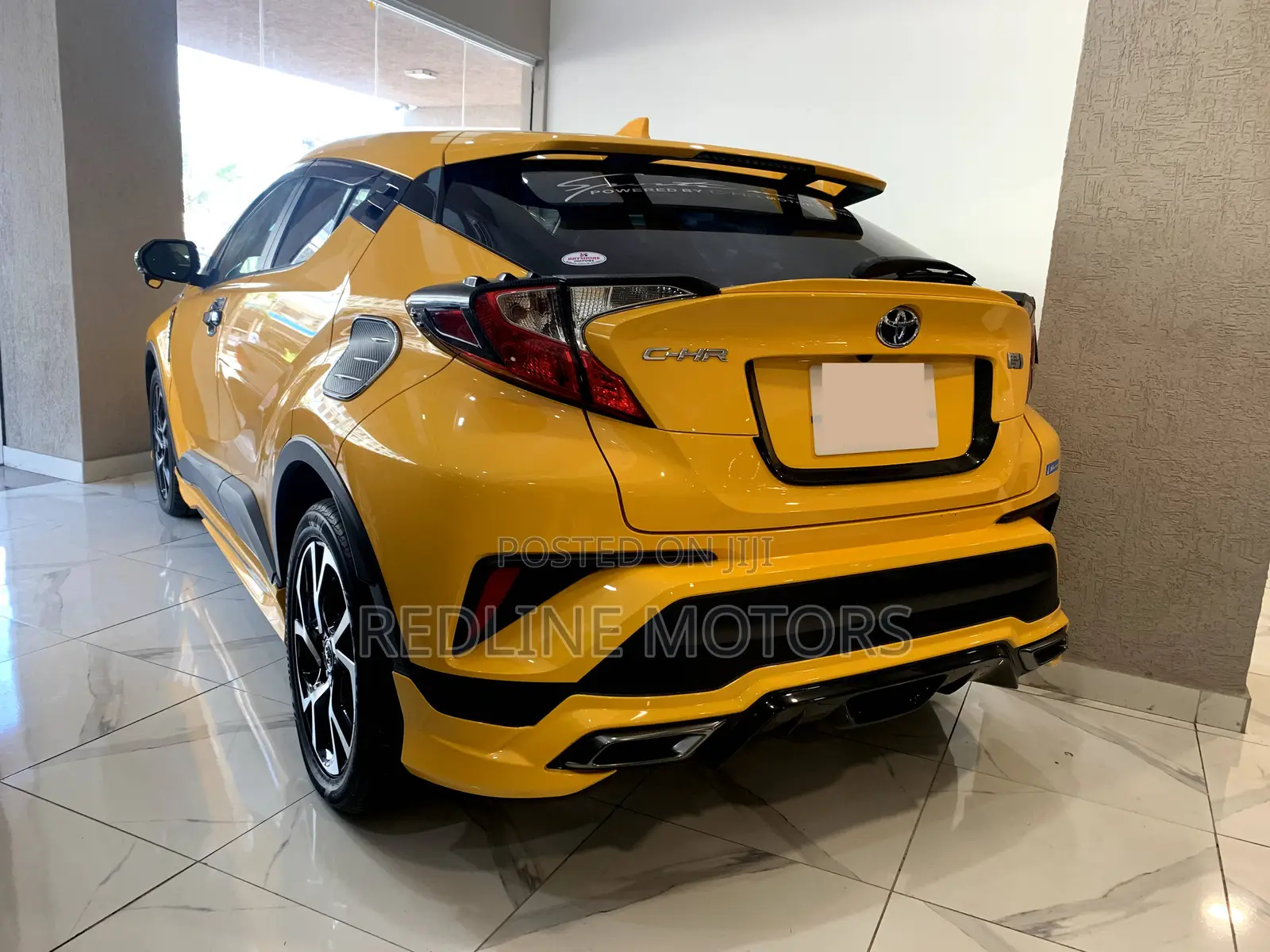 Toyota C-HR 2017 Yellow