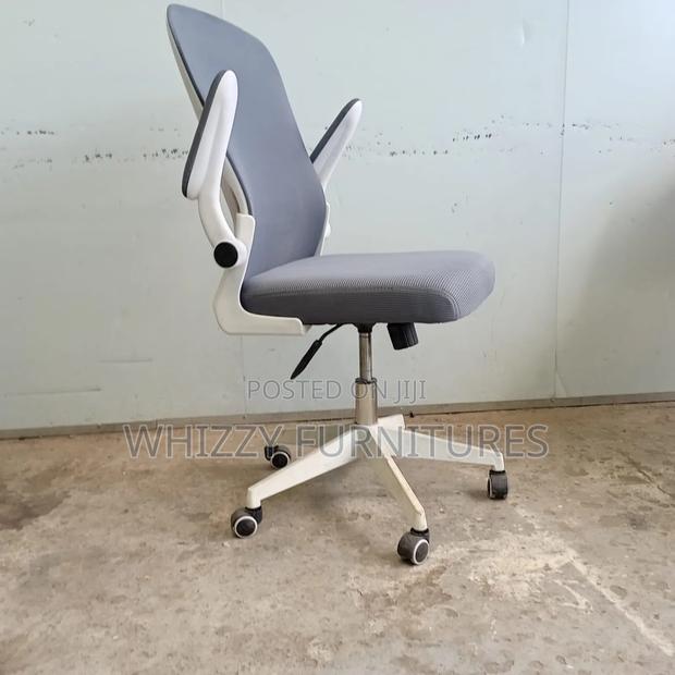 Mid-Back Office Chair - main view