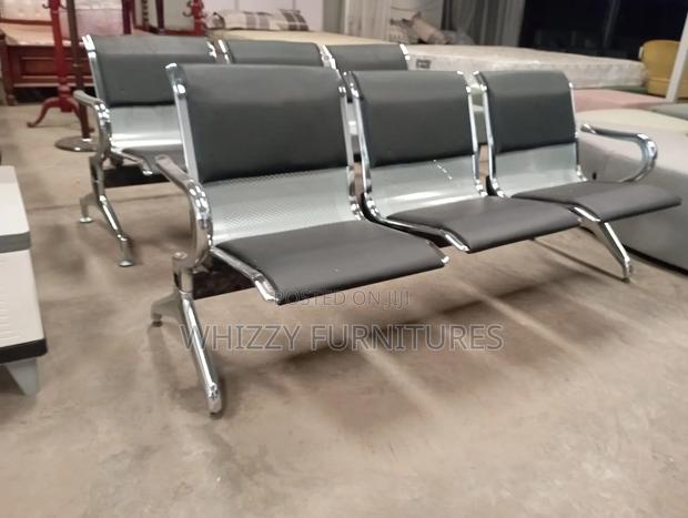 Link Waiting Chair