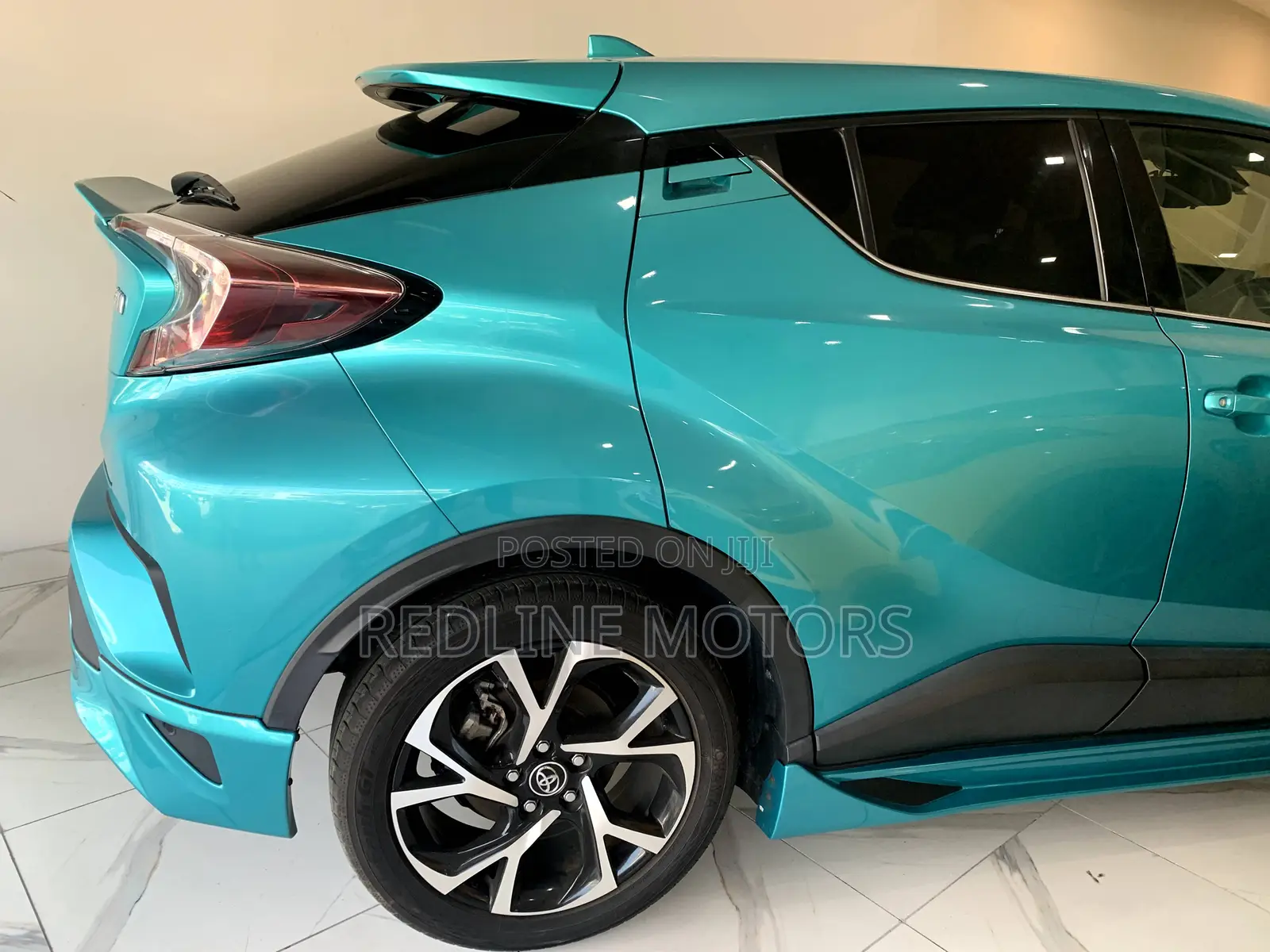 Toyota C-HR 2017 Teal