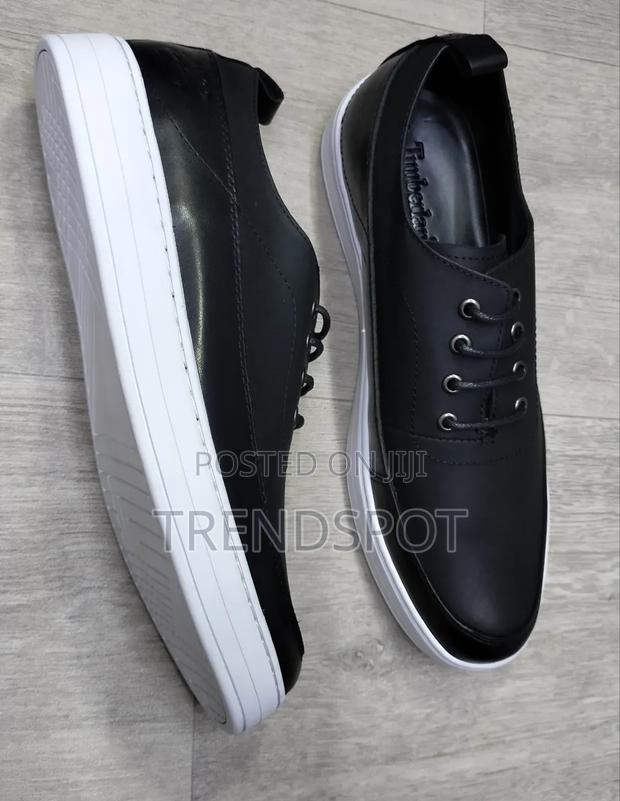 Timberland Casual Leathersize40__45. At *Ksh4000*Quality - main view