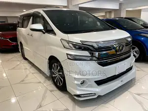 Toyota Vellfire 2017 Pearl