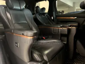 Toyota Vellfire 2017 Pearl