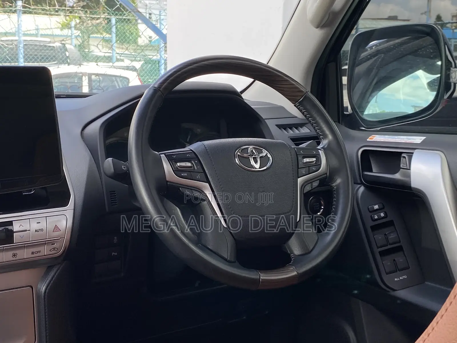 Toyota Land Cruiser Prado 2020 Black