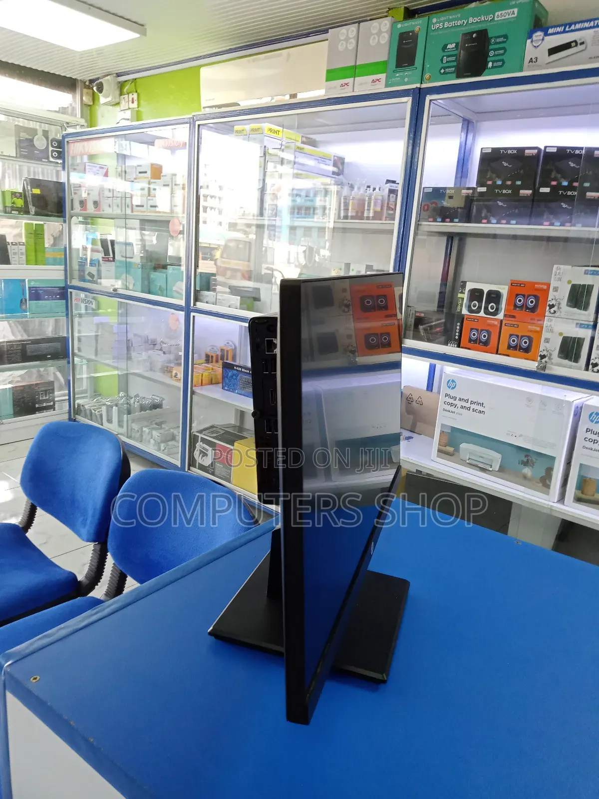 LCD Display+ Desktop
