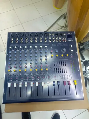 SMX-800 Soundcraft Mixer,