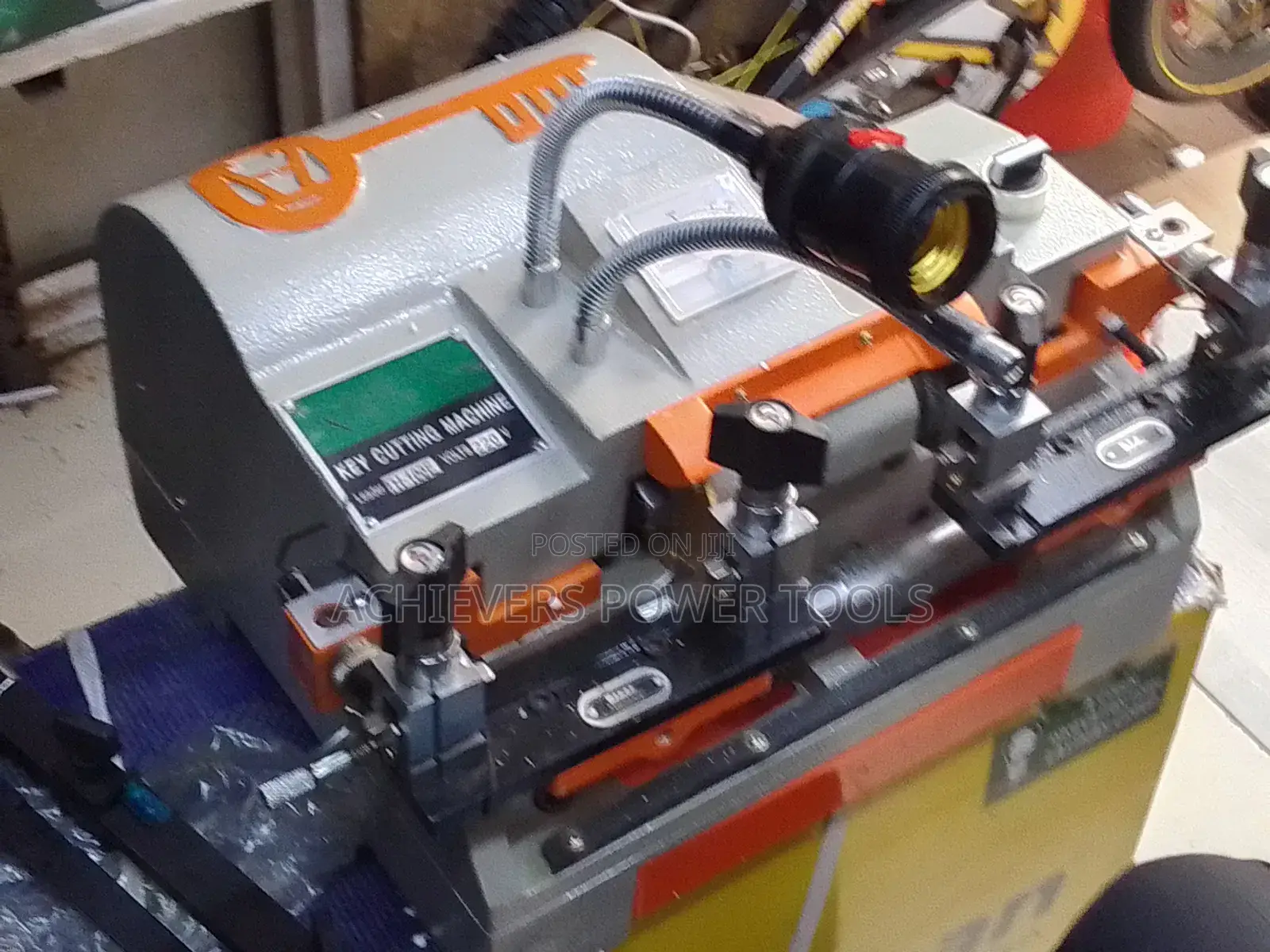 Electric Key Cutting Machine/Key Cutting Machine