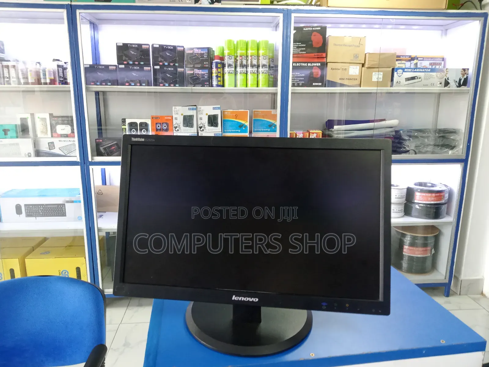 Lenovo Desktop + 22" Monitor