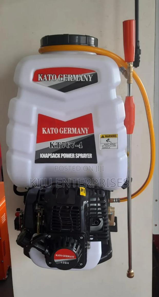 Kato Sprayer Machines - thumbnail 2