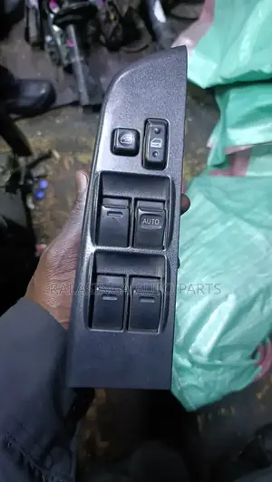Door Main Switch Toyota 110