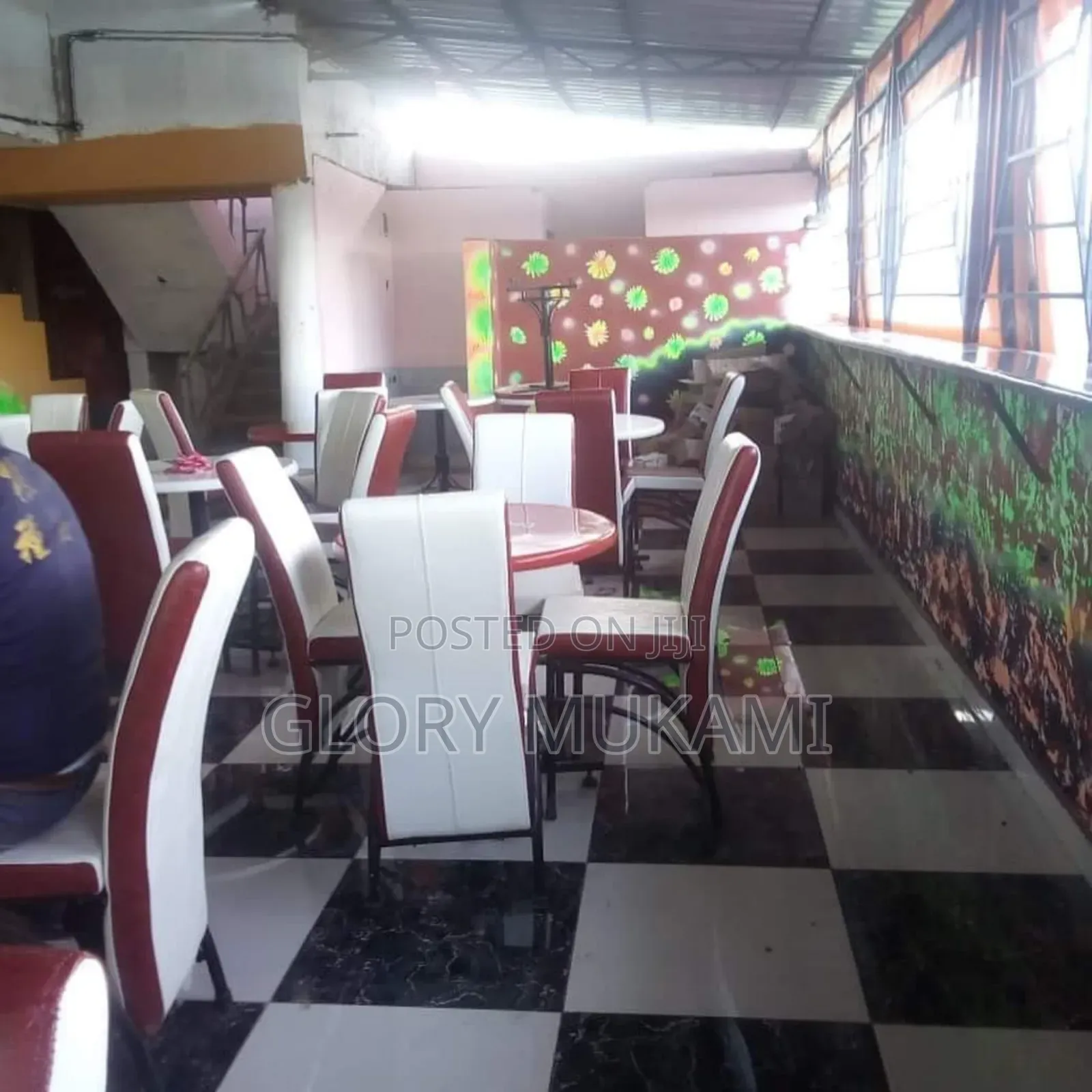 Quality Brand New Restaraunt and Bar Chairs and Table Set
