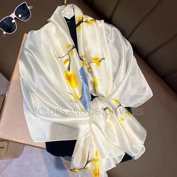 Scarfs Variety on Offer - thumbnail 2